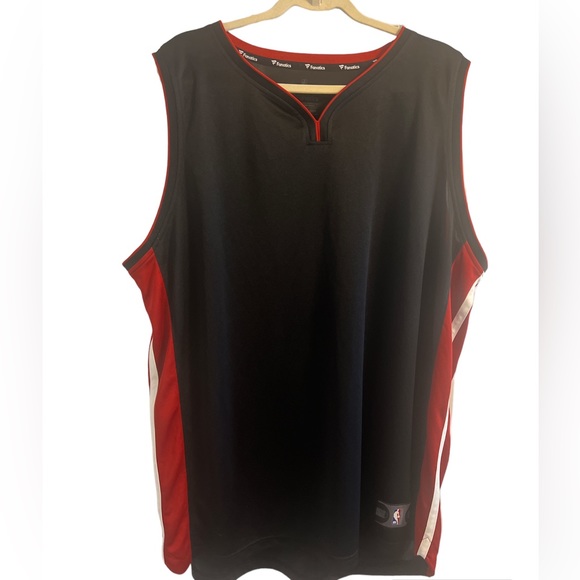 Men’s Dwyane Wade Blank Error Jersey - Picture 5 of 7